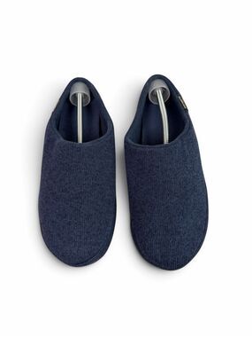 L.L. Bean Women’s size 8 Sweater Fleece Slipper Scuff